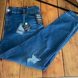 BNWT Lularoe Distressed Denim